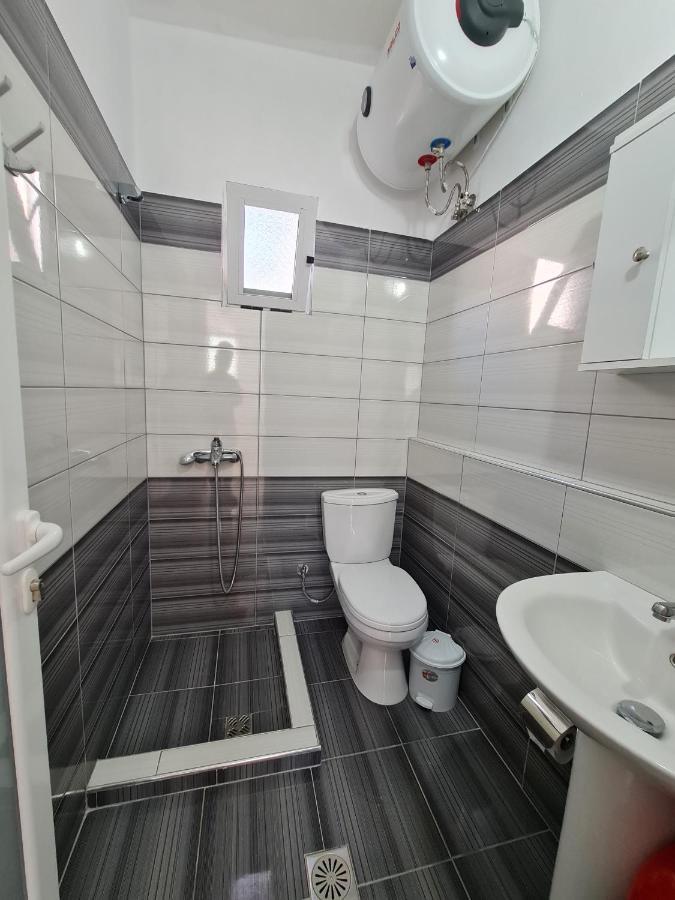Ava'S Guesthouse Ksamil Kültér fotó
