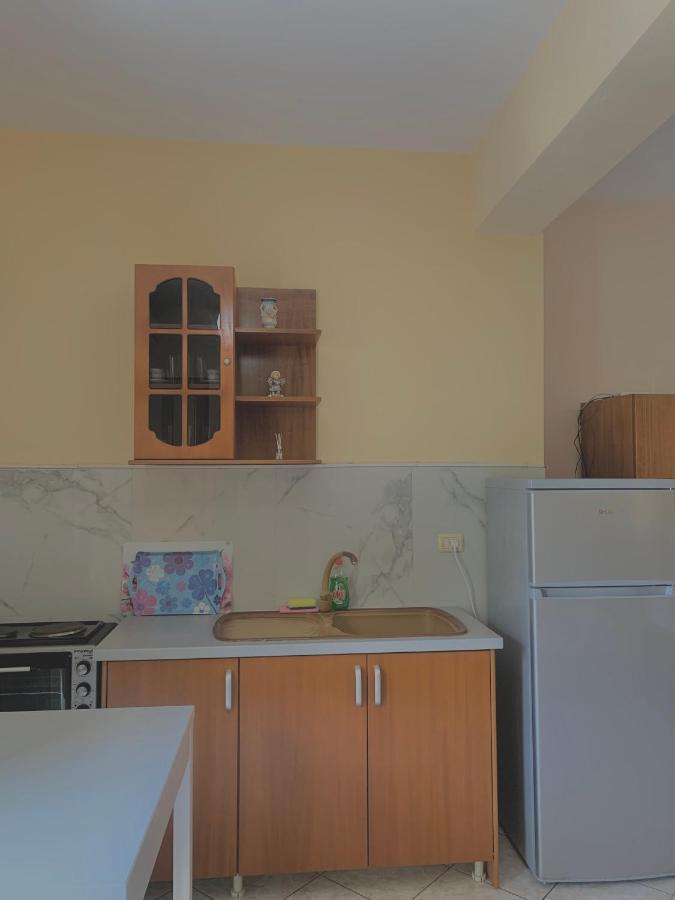 Ava'S Guesthouse Ksamil Kültér fotó